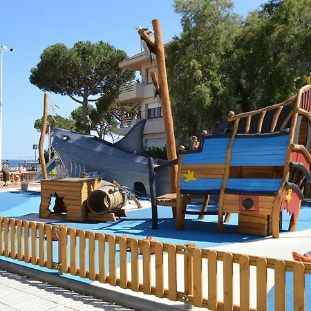 아파트 Apartamentos Politur